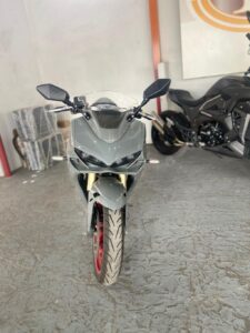 R4 YCR250-6A | 2025 | 3CUP2ARC4SX000688